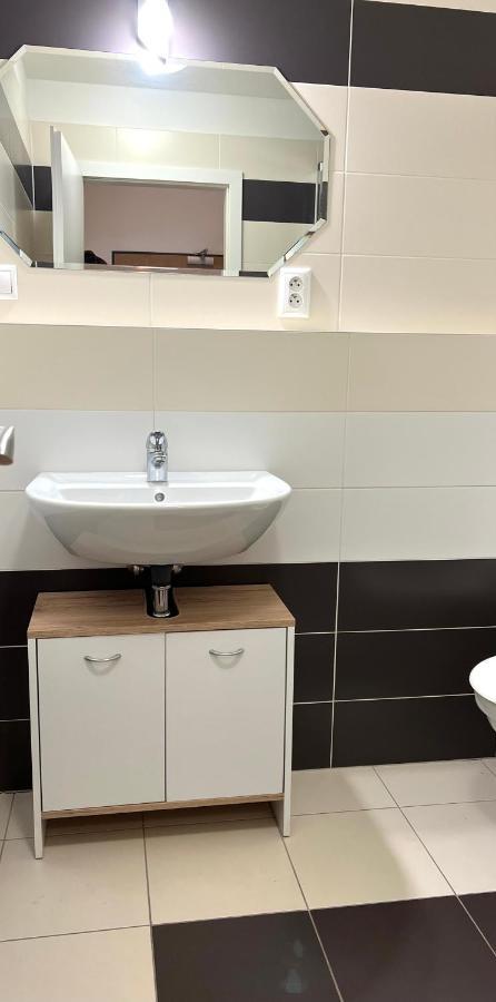 Apartment Prague-2 Rooms Free Parking Экстерьер фото